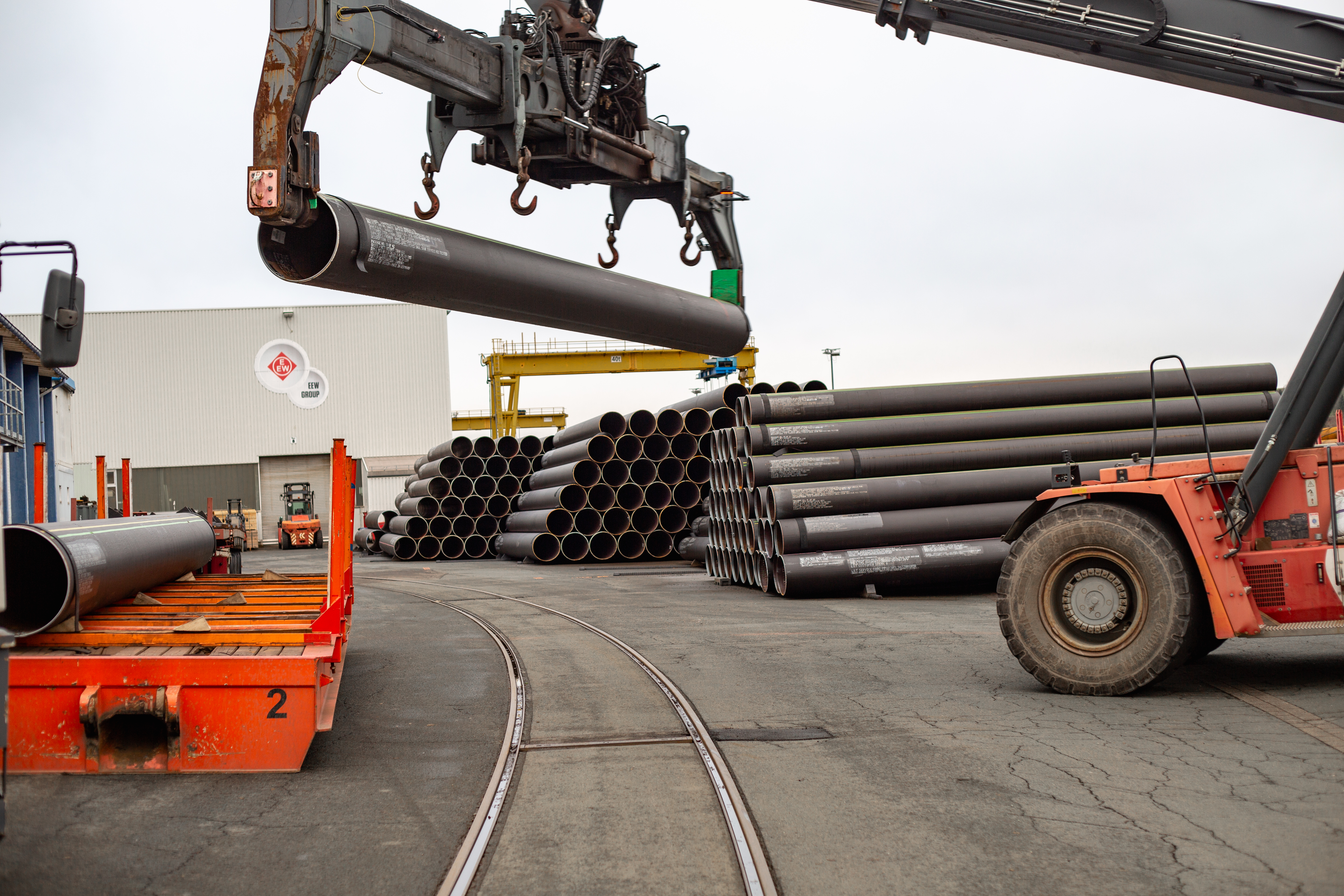 LSAW-Stahlrohre produziert bei EEW Pipe Production