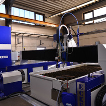 Waterjet with plasma cnc cutting machine with rotator and ventilation at production hall